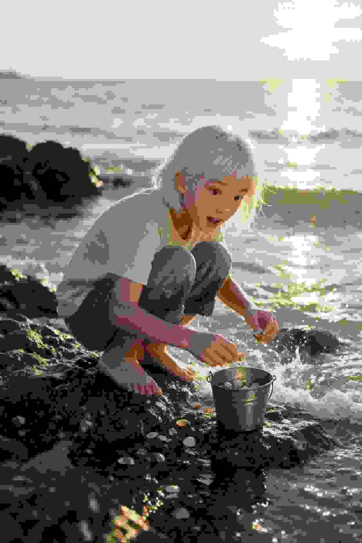 海上情谜